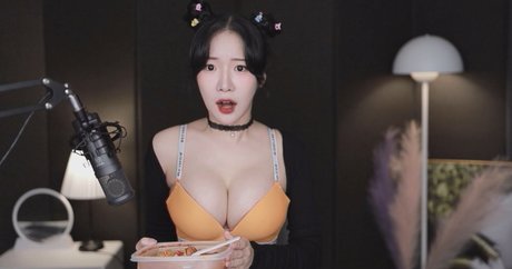 BJ Pyuri 可愛い女優 写真