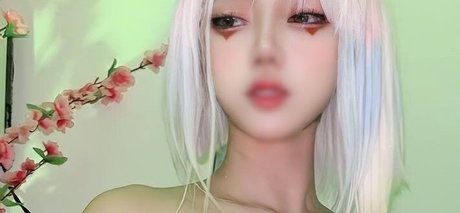 Shelly Portacio 裸モデル 写真