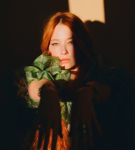 Haley Bennett xxxモデル 写真