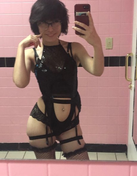 フェラチオ ディープスロート OnlyFans ホット 写真
