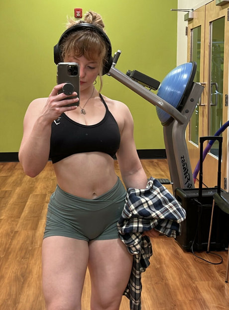 Cdzfit セクシーモデル 写真