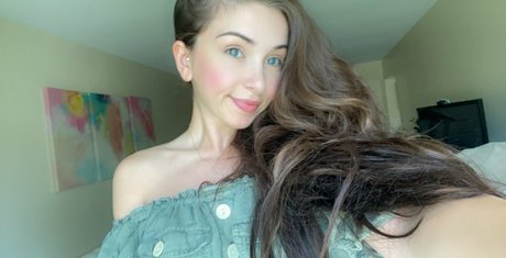 Rachelrainx アートモデル 写真