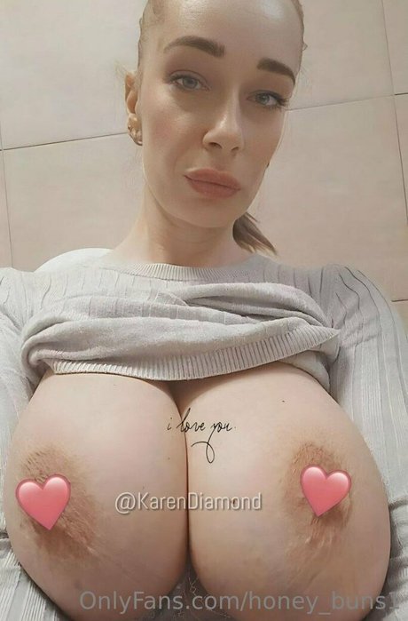 honey buns1 ポルノモデル 写真