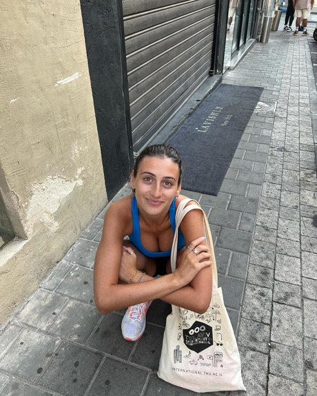 Tatiana Schwartz xxxポルノスター 写真