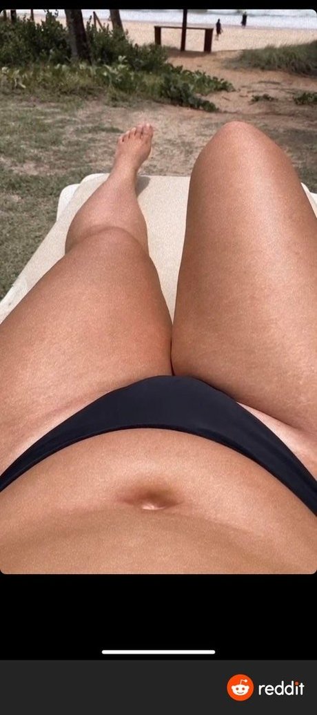 カービーキティOnlyfans セクシーヌード 写真