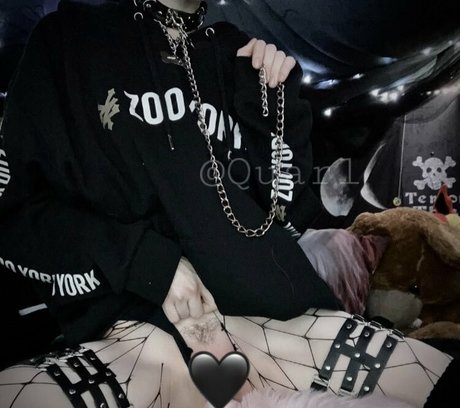 Quarlx 独占女優 画像