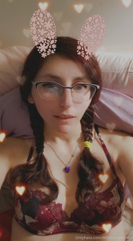 littleeevee66 xxxポルノスター 画像