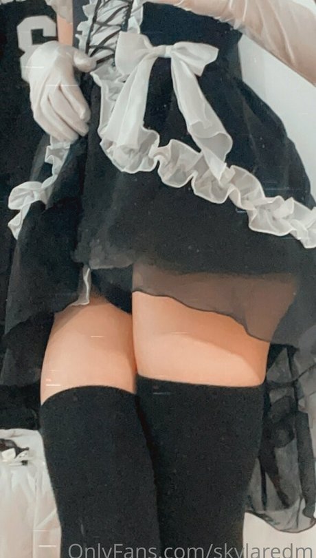 skylaredm 独占ポルノスター 写真