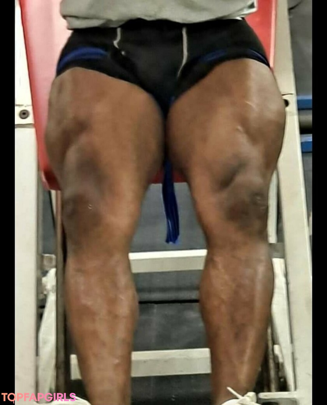 アーミーガールズオンリーファン 無料裸 写真