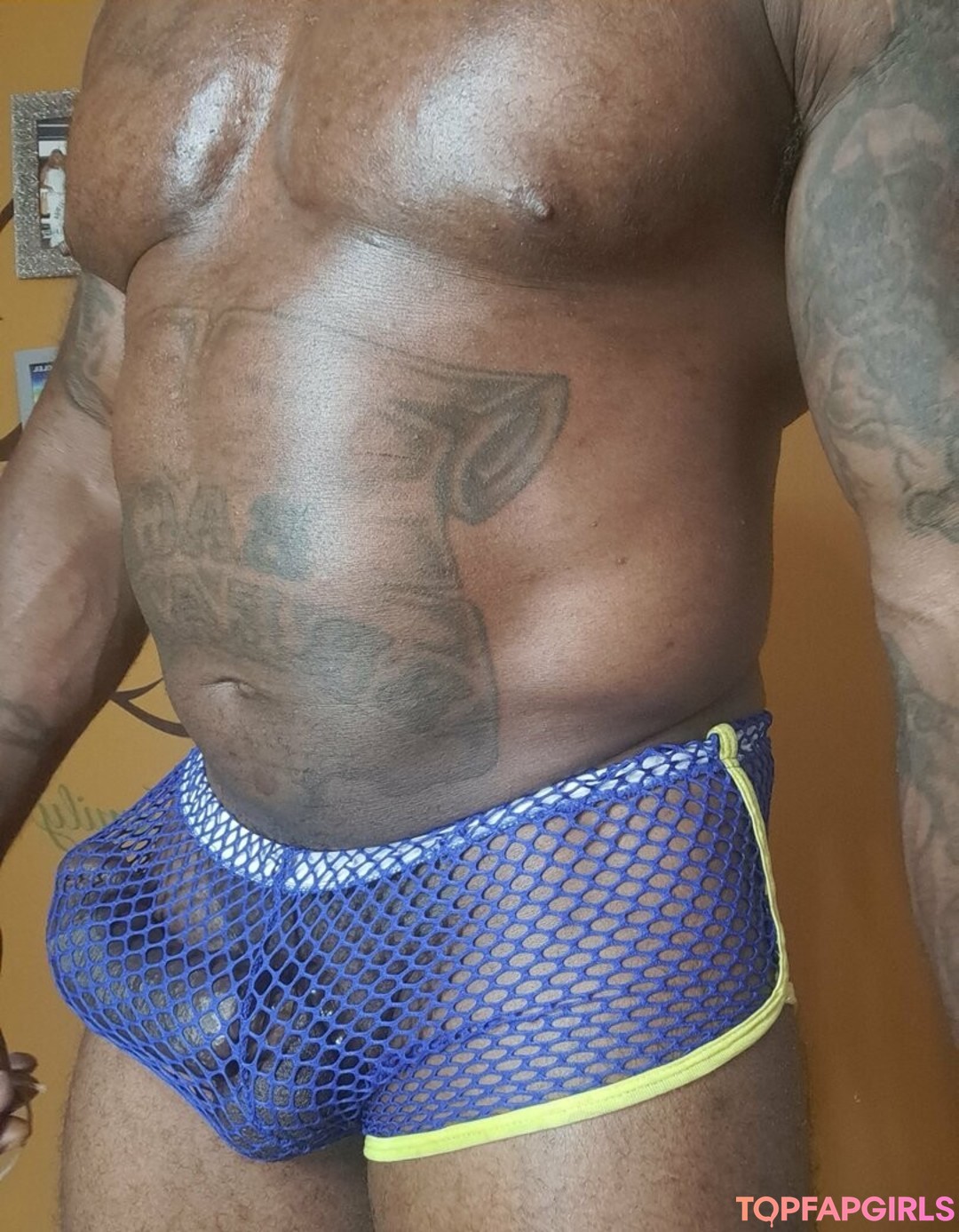 太ったオンリーファンズ 可愛い 写真