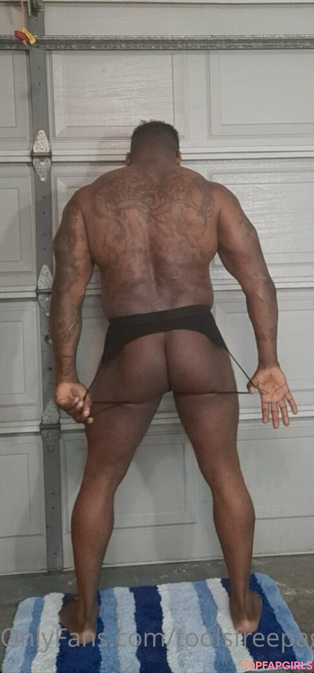 toolsfreepage エロティックなスター 写真