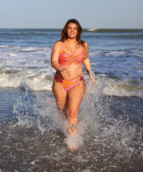 Miljuschka ヌード女優 画像