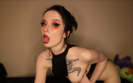 ravenalternative 最高のポルノスター 写真