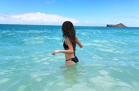 Merrell Twins ポルノ女優 画像