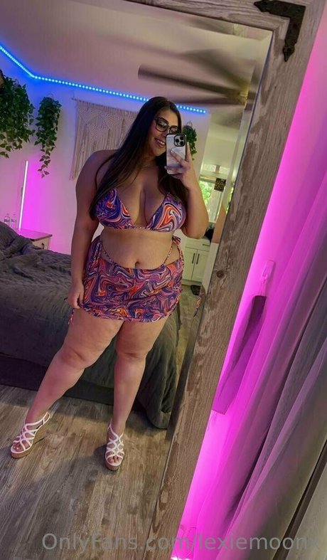 lexiemoonx ヌード女優 写真