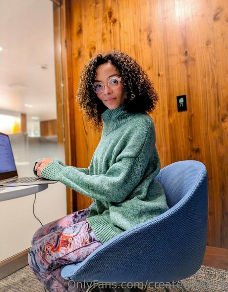 createwithkira ポルノスター 写真