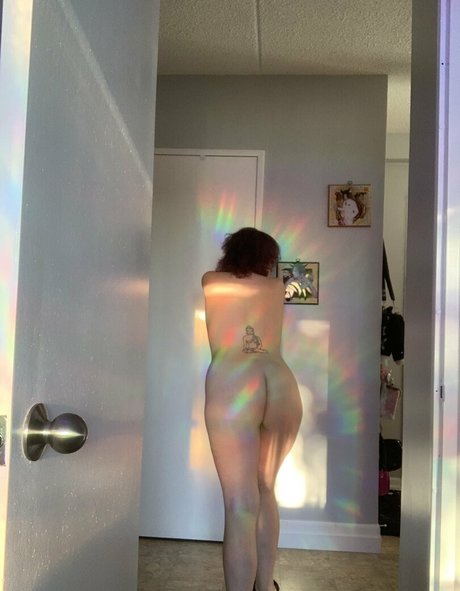 laraleexxx セックスモデル 写真