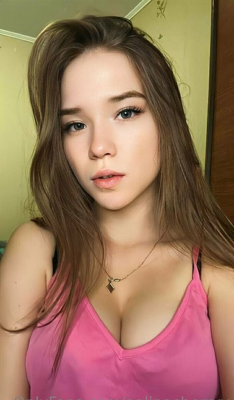 aalinacherryy ポルノスター トップ 画像