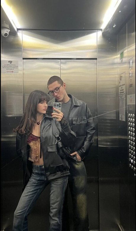 Zeynep Kurubacak 最高のスター 写真