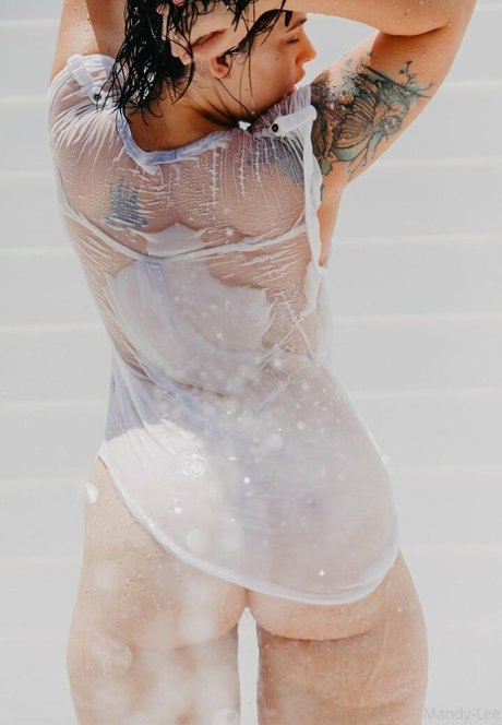 Mandy Lee セックスモデル 写真