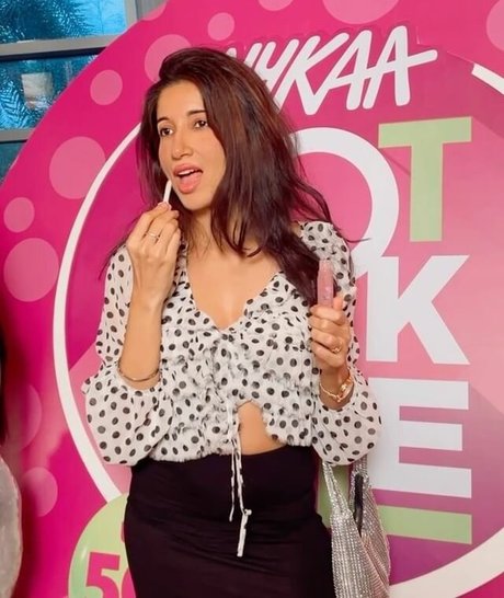 Bhumicka Singh 最高のモデル 写真