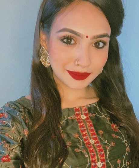 Umme Zamilatun Naima top profile image