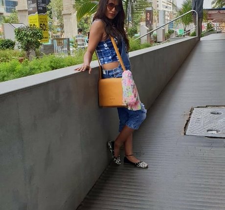 Muskaan Agarwal HD女優 写真