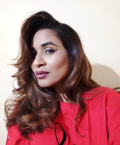 Muskaan Agarwal 最高のモデル 写真