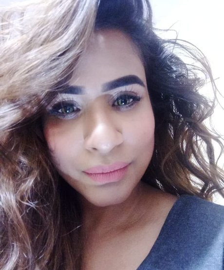 Muskaan Agarwal ヌードモデル アーカイブ