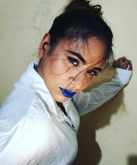 Muskaan Agarwal スター ヌード 画像