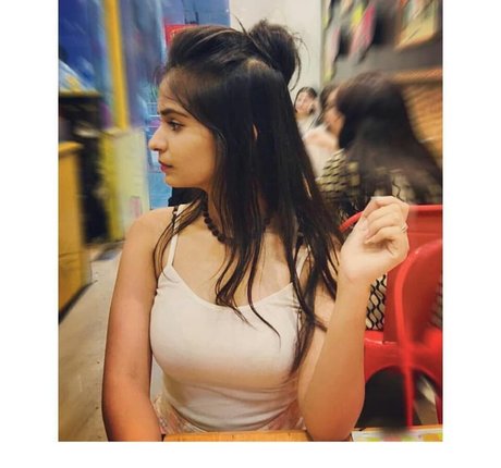 Anjali Gupta セクシー女優 写真