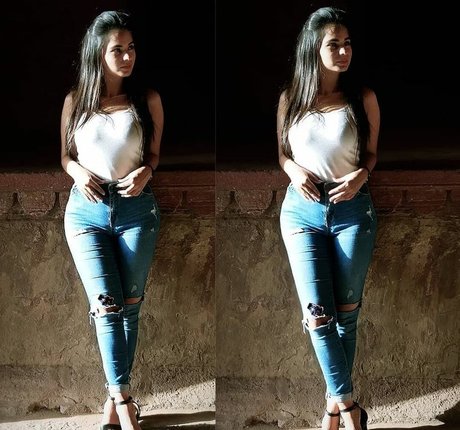 インド人熟女オンリーファンズ 美しいヌード 画像