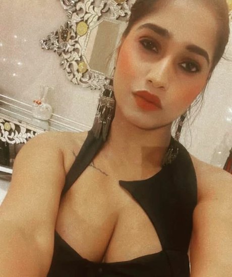 Pratika Sood top profile image