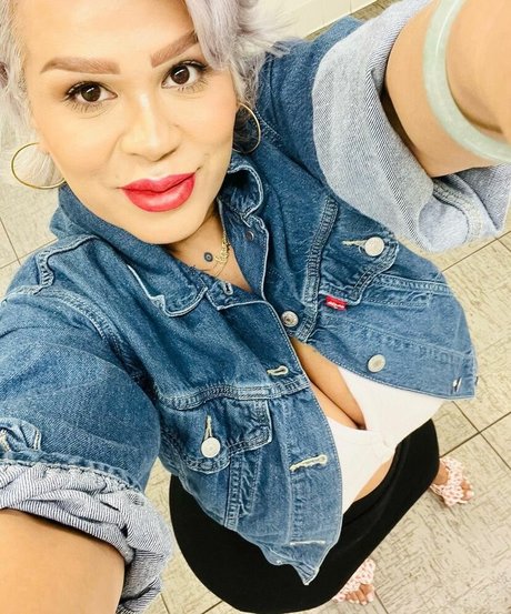 Myra La Chula ポルノスター xxx 写真