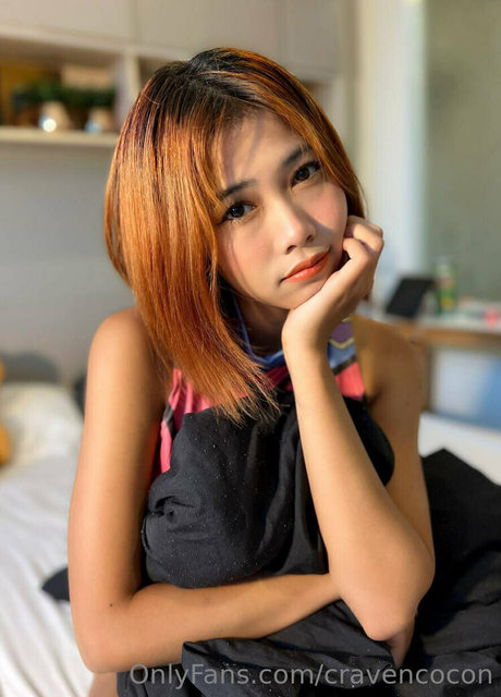 cravencocon 美しいポルノスター 写真