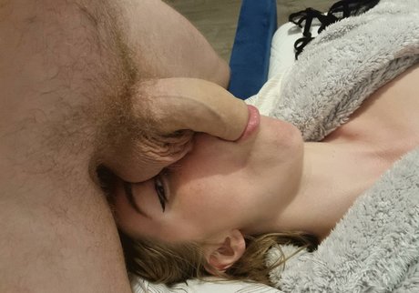 Deesse michto セクシー女優 画像