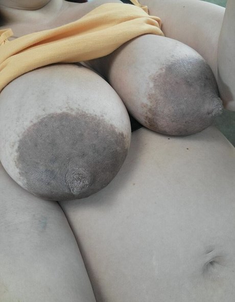 Chelle0069 スターセックス 写真