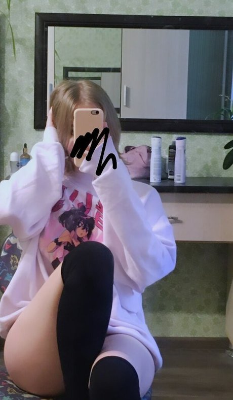 katrlvinaa 限定スター 写真