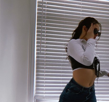 Amber Skyy エロティックモデル 写真