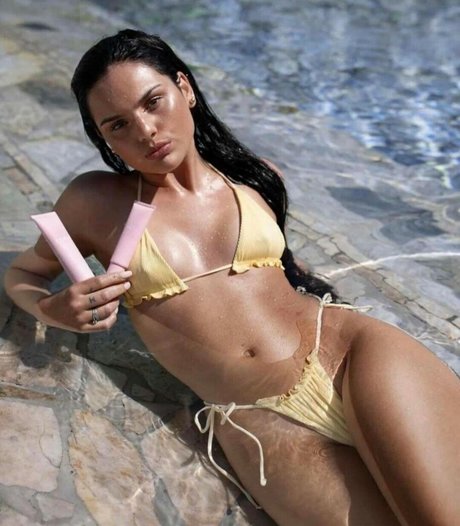 Famke Louise ヌードモデル 写真