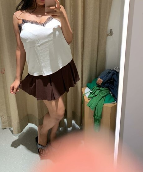 Desi Aurora ポルノ女優 写真