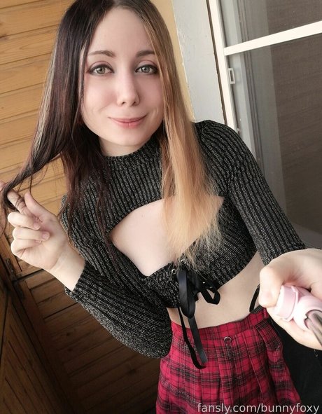 bunnyfoxy スター xxx 画像