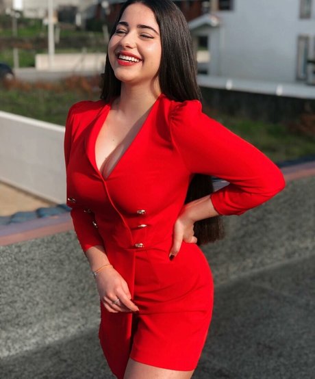 Mariana Pinho セックススター 写真