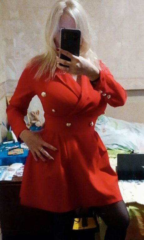 Alina Ottis ヌード女優 写真