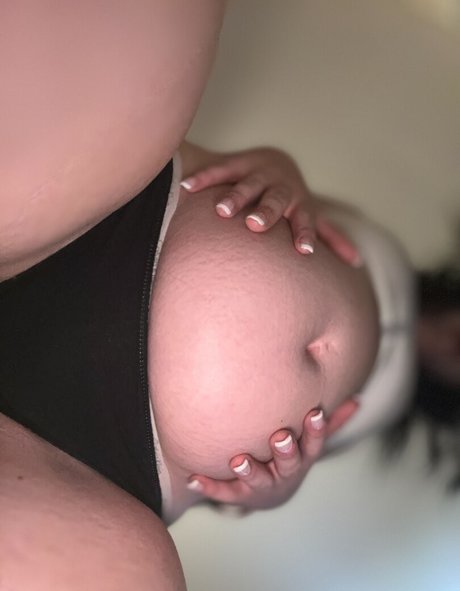 ぽっちゃりおっぱいオンリーファンズ 美しいポルノ 画像