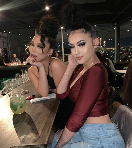 Thailiian ホット女優 写真