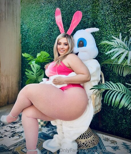 Emma St James エロティックなポルノスター 画像