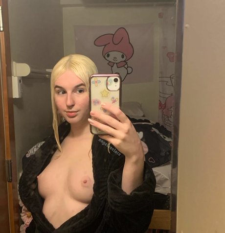 angelovelace セクシーなポルノスター 写真