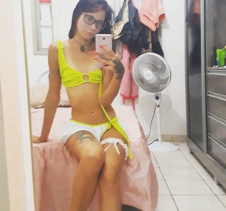 Lua Pantera ポルノモデル 写真