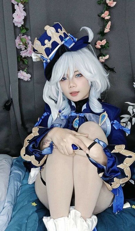 Ann Mariel Tayo アートモデル 写真